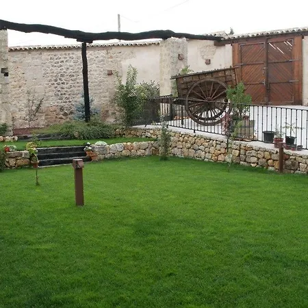 La De Casitas Bed and Breakfast 4*
