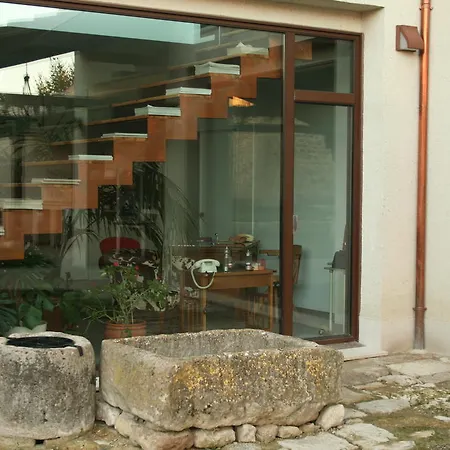 La De Casitas Ampudia